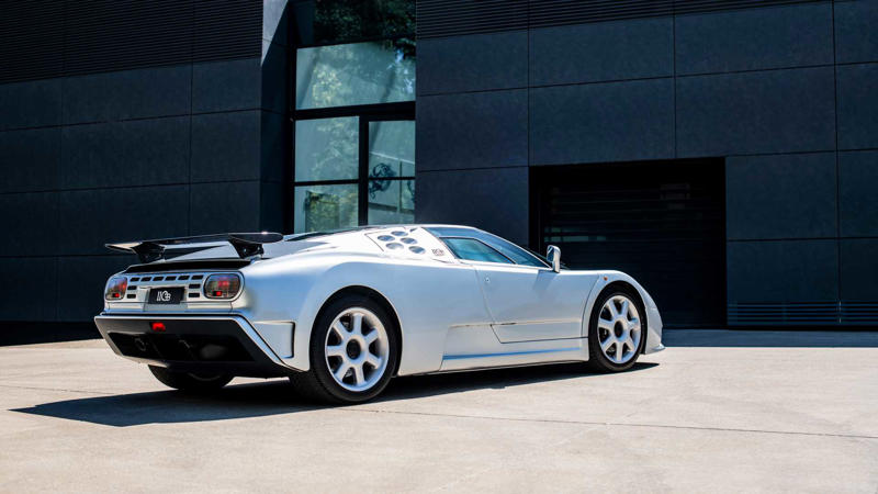             Vector W8 Twin Turbo        ,             Cizeta-Moroder V16T        ,             Jaguar XJR-15        ,             Bugatti EB110        ,             Schuppan 962CR        