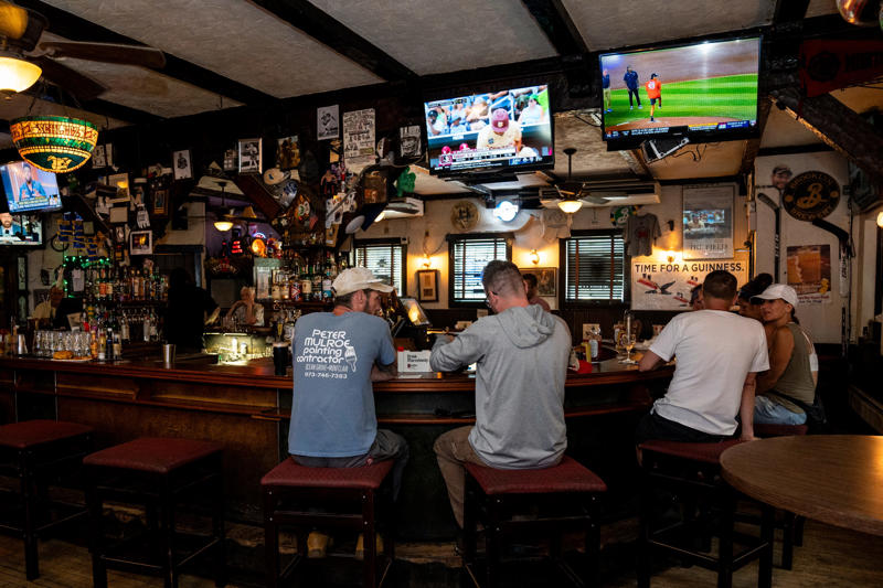 Blue 42, Elmwood Park, Tavern on the Rocks, Rockaway, Tierney's Tavern, Montclair, Great Notch Inn, Woodland Park, Krug's Tavern, Newark, Old Canal Inn, Nutley