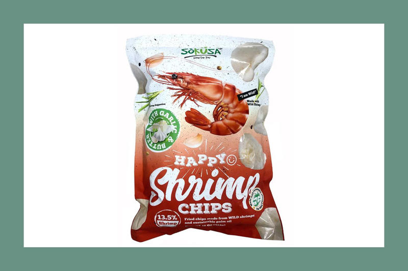 Kirkland Signature Organic Roasted Seaweed, Golden Island Korean BBQ Pork Jerky, Kirkland Signature Milk Chocolate Covered Almonds, San Pellegrino, Kirkland Signature Supreme Whole Almonds, SoKusa Shrimp Chips with Garlic and Butter, Unreal Dark Chocolate Coconut Minis
