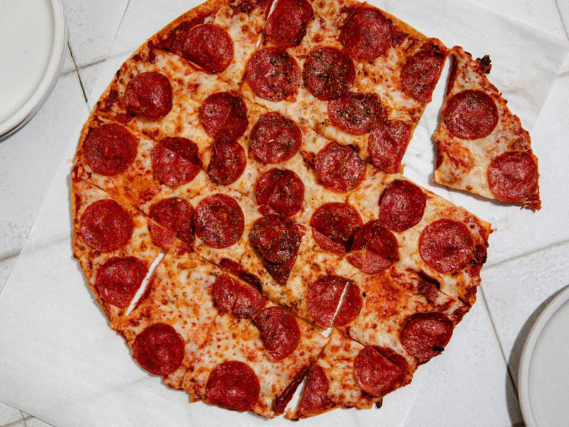 How I Chose and Tested the Thin-Crust Pizzas, The Best Fast Food Thin-Crust Pizzas, Ranked, 4th Place: Papa Johns, 3rd Place: Domino's, 2nd Place: Pizza Hut, 1st Place: Little Caesars