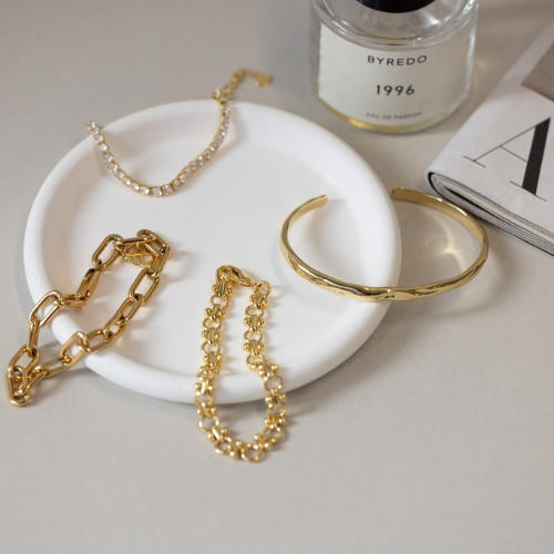 The best affordable jewellery brands to shop in Australia, Francesca Jewellery, By Charlotte, Reliquia Jewellery, Class A Jewellers, Arms Of Eve, Saint Valentine