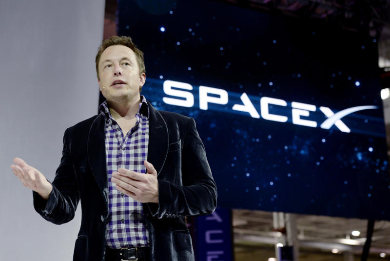 The risk of impatience The exclusivity of astronaut health, Musk’s bold vision, The risk of impatience, NASA’s twin study, The limits of space tourism, Astropharmacy, AI as a medical partner, Human reproduction in space, Personalized medicine with organoids, The benefits of space research, Space as a disease accelerator, Protecting against radiation, Organoids for future treatments