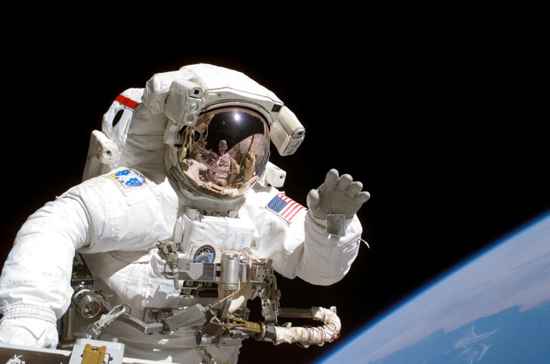 The exclusivity of astronaut health The challenge of reaching Mars, The exclusivity of astronaut health, The body under microgravity, The urgency of exploration, Musk’s bold vision, Growing consensus on Mars, The risk of impatience, Limited astronaut pool, NASA’s twin study, Genetic and physical effects, The limits of space tourism, Distance and communication, Astropharmacy, Space medicine programs, AI as a medical partner, Gender gaps in research, Human reproduction in space, Simulating Martian life, Personalized medicine with organoids, Broader ambitions for medicine, The benefits of space research, Diabetes management in space, Space as a disease accelerator, Radiation and cancer risks, Protecting against radiation, Pharmaceuticals in microgravity, Organoids for future treatments