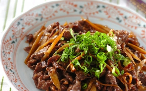 牛肉とゴボウのオイスター炒め, ゴボウと牛肉の甘辛炒め, ゴボウと牛肉の旨煮, 牛肉入りゴボウの食物繊維たっぷりきんぴら, ゴボウの牛肉ロール, ゴボウ巻き牛肉のみそ煮, 牛肉のお祝いロール