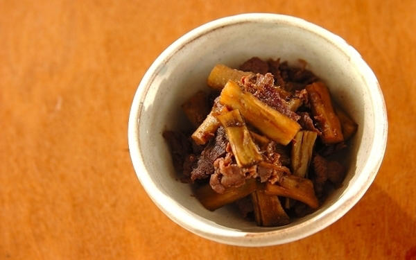 牛肉とゴボウのオイスター炒め, ゴボウと牛肉の甘辛炒め, ゴボウと牛肉の旨煮, 牛肉入りゴボウの食物繊維たっぷりきんぴら, ゴボウの牛肉ロール, ゴボウ巻き牛肉のみそ煮, 牛肉のお祝いロール