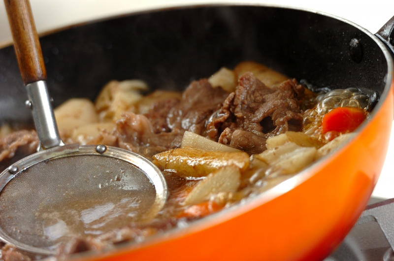 牛肉とゴボウのオイスター炒め, ゴボウと牛肉の甘辛炒め, ゴボウと牛肉の旨煮, 牛肉入りゴボウの食物繊維たっぷりきんぴら, ゴボウの牛肉ロール, ゴボウ巻き牛肉のみそ煮, 牛肉のお祝いロール