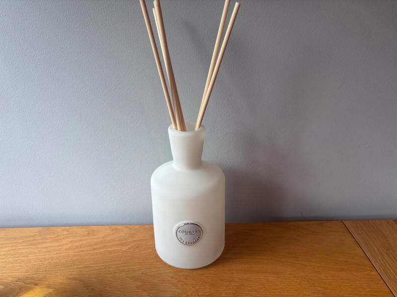 The best oil diffusers for 2025 are: , How I tested , Marks & Spencer apothecary restore diffuser, Matalan orchid and vanilla elegance diffuser, Espa aromatic essential oil diffuser, Diptyque home fragrance diffuser, Jo Malone London pomegranate noir diffuser, Neom happiness waterless pod mini+ starter pack, Yankee Candle midsummer’s night diffuser, Arran Sense of Scotland jasmine cedar and cassis reed diffuser, Molton Brown mesmerising oudh accord and gold aroma reeds, Lords Fragrance House disco ball diffuser, The White Company santa rosa luxury diffuser, Next country luxe 400ml diffuser, Your questions on oil diffusers answered, What is the best oil diffuser?, How I selected the best diffusers , Why you can trust IndyBest reviews