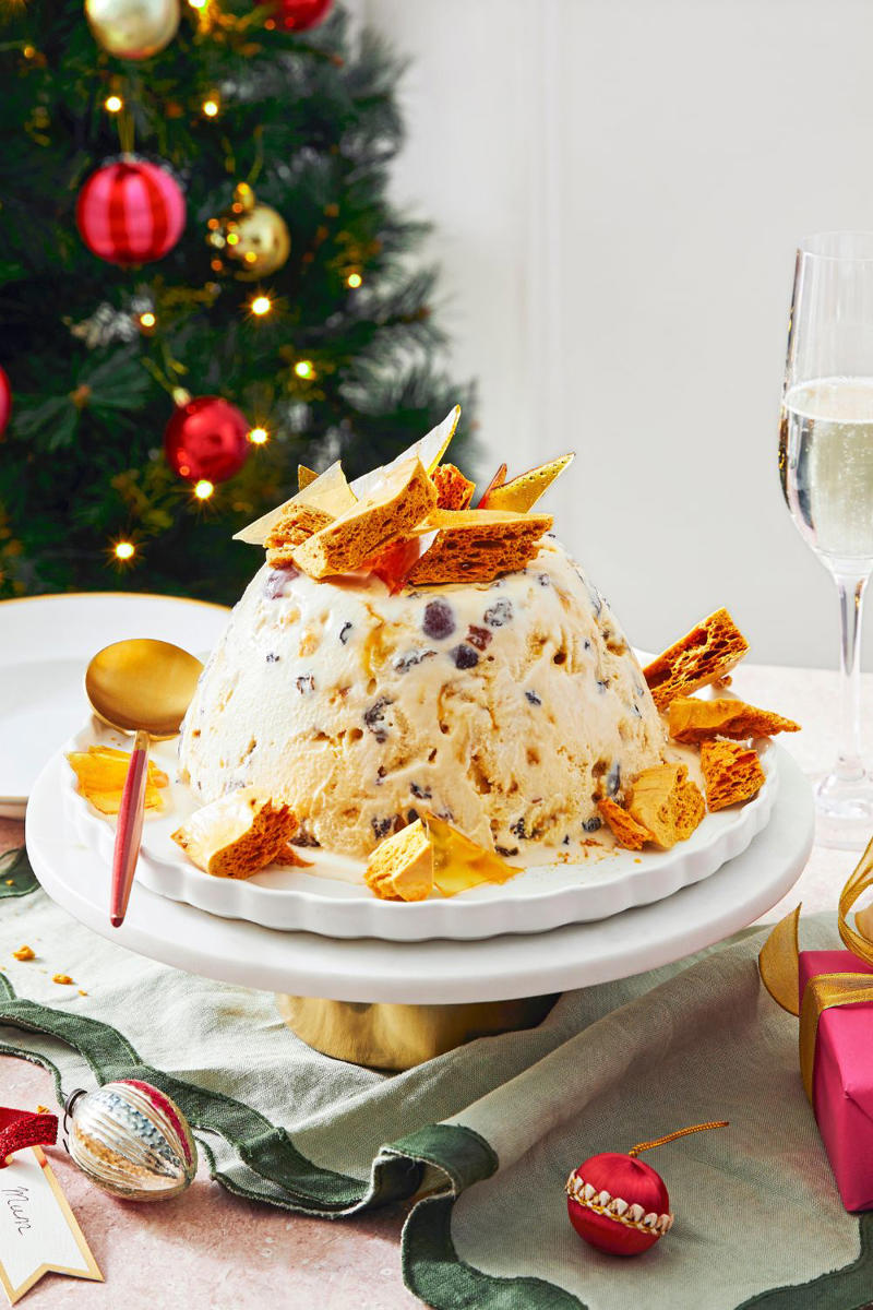 Double chocolate mousse trifle, Pavlova cheesecake, Christmas fruitcake, Choco-caramel popcorn icecream cake, World’s easiest Christmas pudding wreath, Pavlova Christmas tree, Mango no-bake cheesecake tart, Berries and cream mille-feuille, Classic steamed pudding, Watermelon star pavlova with rosewater cream, Rum-soaked fig, ginger and white chocolate ice-cream, Pina colada trifle, Cranberry chocolate crunch bundt cake, Coffee and fig fruit cakes, Chocolate semifreddo with raspberries and honeycomb, Chocolate cherry and brandy yule log, Cheat’s pavlova, Dark chocolate, fig and spiced rum cakes, Grand Marnier ganache-filled Christmas pudding, Mango ice-cream cake, Luxe dessert platter, Summer fruit cheesecake with lemon ginger crust, Paris-Brest with plums and honey mascarpone, Mini lime pies, Mini strawberry yoghurt bundt cakes, Mini spiced choc-cherry ripple cakes, Choc-caramel rocky road pavlova, Fruit cake and peach trifle, Festive ice-cream sandwiches, Berry tiramisu, Christmas kalua and chocolate tart, Mini pavlova Christmas trees, Tangy passionfruit and lemon meringue ice cream pie, Ginger, mango and honey cheesecake, Frozen burnt brandy butter Christmas pudding
