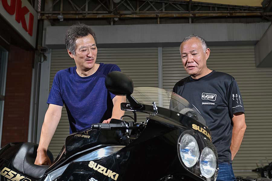 プライベートで現役時代のように組まれたGSX-R, シンプルな油冷の良さと 難しさに向き合っていく, ユーザーに合わせた コンプリートも提供, 初期型GSX-Rにボルトオンできる TG-RUN新作の大容量オイルクーラー, 取材協力：テクニカルガレージRUN, レポート：ヘリテイジ＆レジェンズ編集部