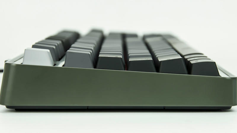 2. Luminkey Magger 68 HE 1. Keychron C2 Pro, 2. MonsGeek FUN60 Ultra, 3. Razer Huntsman Mini, 4. NuPhy Field75 HE, 5. Logitech G715, 6. Logitech G915 X TKL, 7. Redragon K596 Vishnu, 8. Asus ROG Falchion NX, 9. Be Quiet! Light Mount, 10. Corsair K70 RGB TKL, 1. Logitech POP Keys, 2. Luminkey Magger 68 HE, 3. Hexgears Purple Rain M2, 4. Azio MK Retro, 5. AULA F99 Gasket, 6. Apple Magic, 7. Keychron K2V2, 8. Ducky One 3, 9. Akko TAC87, 10. Logitech Pebble Keys K380s