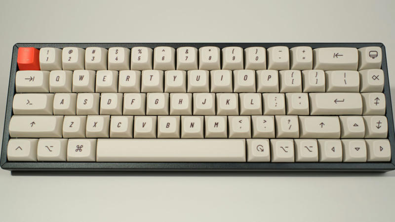 7. Keychron K2V2 1. Keychron C2 Pro, 2. MonsGeek FUN60 Ultra, 3. Razer Huntsman Mini, 4. NuPhy Field75 HE, 5. Logitech G715, 6. Logitech G915 X TKL, 7. Redragon K596 Vishnu, 8. Asus ROG Falchion NX, 9. Be Quiet! Light Mount, 10. Corsair K70 RGB TKL, 1. Logitech POP Keys, 2. Luminkey Magger 68 HE, 3. Hexgears Purple Rain M2, 4. Azio MK Retro, 5. AULA F99 Gasket, 6. Apple Magic, 7. Keychron K2V2, 8. Ducky One 3, 9. Akko TAC87, 10. Logitech Pebble Keys K380s