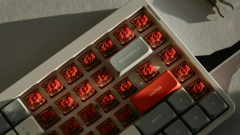4. NuPhy Field75 HE 1. Keychron C2 Pro, 2. MonsGeek FUN60 Ultra, 3. Razer Huntsman Mini, 4. NuPhy Field75 HE, 5. Logitech G715, 6. Logitech G915 X TKL, 7. Redragon K596 Vishnu, 8. Asus ROG Falchion NX, 9. Be Quiet! Light Mount, 10. Corsair K70 RGB TKL, 1. Logitech POP Keys, 2. Luminkey Magger 68 HE, 3. Hexgears Purple Rain M2, 4. Azio MK Retro, 5. AULA F99 Gasket, 6. Apple Magic, 7. Keychron K2V2, 8. Ducky One 3, 9. Akko TAC87, 10. Logitech Pebble Keys K380s