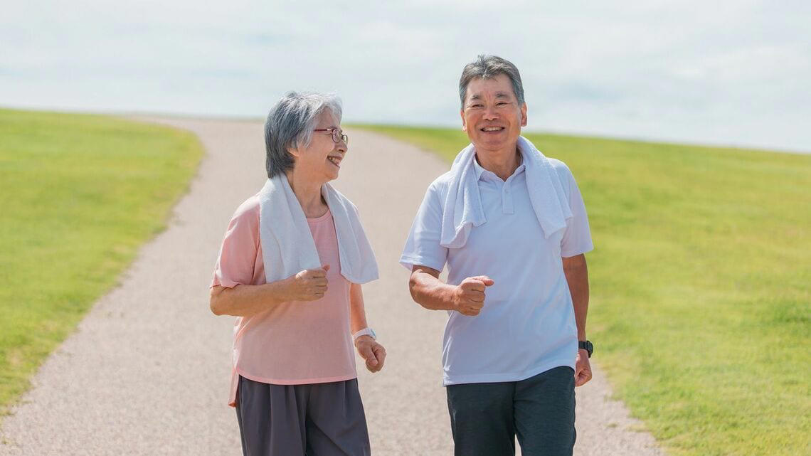 運動のおかげで「人工透析」を回避できた, 壁で上半身の筋肉を効率よく鍛える, 体幹を鍛えれば、速く歩けるようになる, 1日置きに行えばОK