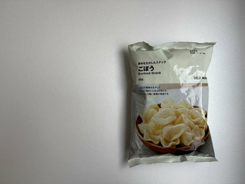 1：優しい甘さでおやつ時間にぴったり。リンゴジャムのクッキー, 2：人気シリーズのなかでの隠れた名品！とんこつ味のスープカレー, 3：カルパッチョ風味のイカのおつまみは、副菜にもなる, 4：かむほどにうま味広がる、ゴボウチップス, 5：王道バウムクーヘンは、一度は食べてほしい名品！