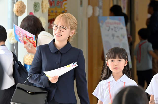 「自分とは真逆すぎて」玲香のモデルは複数存在, きっかけをくれた波瑠と再び向き合って, 川栄“りっちゃん”との共演は同じ出身だから落ち着く, キャラクターが集結！ 三羽烏の矛先に注目を