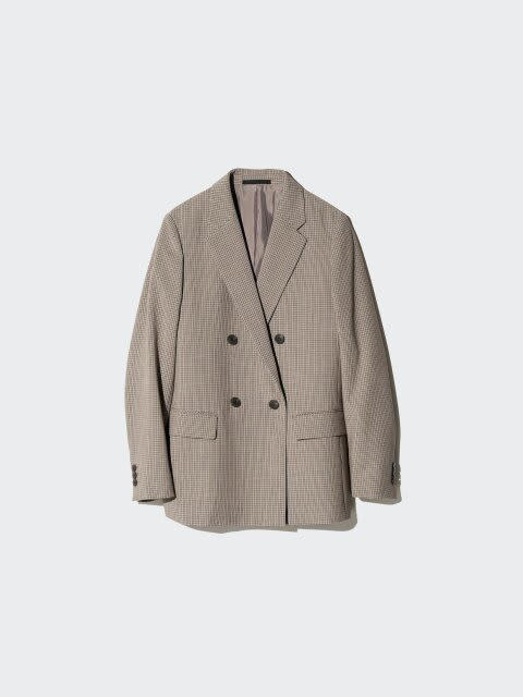 ユニクロの赤系アイテムで魅せる♡ALL UNIQLOの秋冬カラーコーデ7選, ワインカラー×黒ブルゾンでつくる大人の洗練カジュアル, 赤ニットを肩掛けしてつくるトリコロールコーデ, 赤タートルが映える淡色ワントーンコーデ, ワインカーディガン×ベージュパンツの上品ニュアンスコーデ, ワイン×ブラックでつくる大人のきれいめスウェットコーデ, 赤カシミヤ×カーキパンツのカラーミックスコーデ, 赤ポロセーター×ネイビーパンツのトラッドコーデ