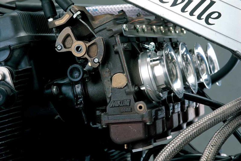 ヨシムラ「トルネード1200ボンネビル」概要, ヨシムラ「トルネード1200ボンネビル」各部装備・ディテール解説, ヨシムラ「トルネード1200ボンネビル」スペック, 関連のおすすめ記事