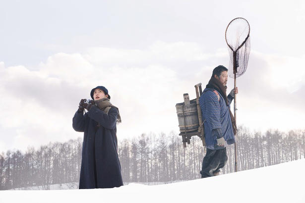 「東京国際映画祭のセレクションに驚きが多く、なにが出てくるかわからないおもしろさがある」(バラチェッティ), 「映画祭が持っている現場性、フェスティバル性としての映画祭がいかに重要であったかに気付きました」(チョン), 「日本の映画業界は、例えば韓国や中国と比べた場合に、コロナ前と比べても、量、質ともにずっと安定している」(ベルタッケ), 「アートハウス系のシネフィルたちが『チェンソーマン』の映画版を観て、その編集の力、ショットの力を感じてほしい」(チョン)
