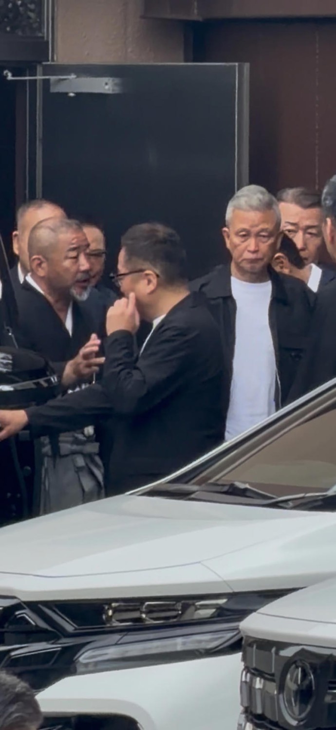 「追っかけ」の原点はテレビで見た「山一抗争」, 自動車関連会社で働く会社員, 高山相談役を「独占直撃撮」！, 組員から「撮ってくれてありがとう」