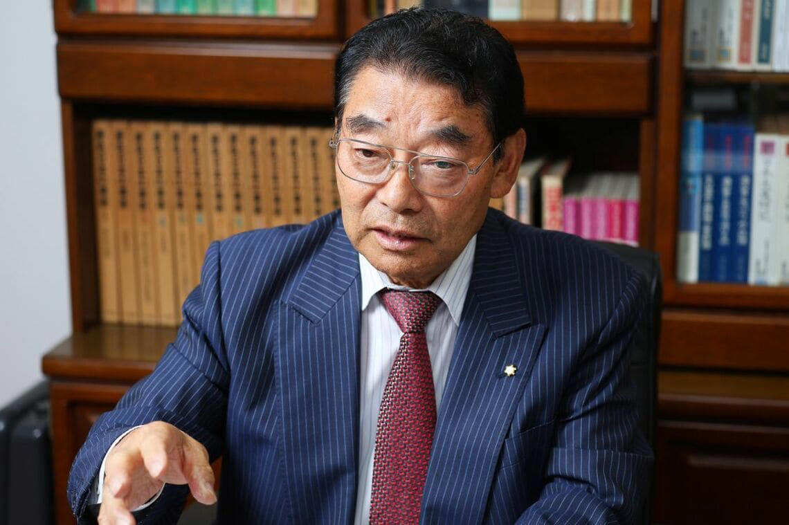 日本に「万引きGメン」が生まれた日, 1カ月に186人捕捉の「神業」で警察官をも凌駕, 万引きをする人のタイプは“両極端”, 中学2年生と高齢者層に万引き犯が多い理由は？, 「量販店ロスの一番の原因は、万引きじゃない」, 自社は「警備会社」でなく「ソリューションカンパニー」