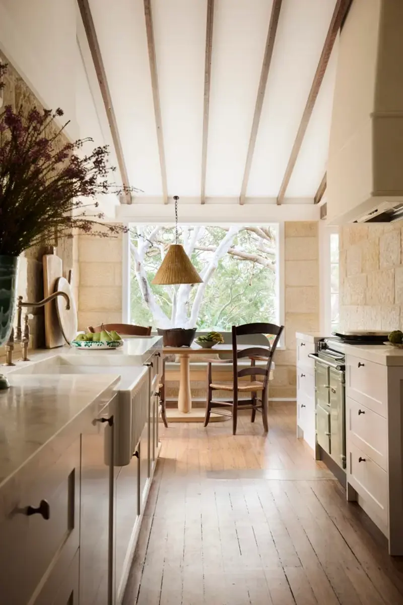 How to choose a kitchen sink, Different types of kitchen sinks, Best kitchen sink materials, How to clean and maintain your kitchen sink