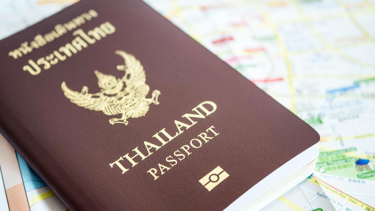 ราคาทำพาสปอร์ต 2568 กี่บาท อยู่ได้กี่ปี, เอกสารประกอบการทำพาสปอร์ต 2568 มีอะไรบ้าง, ขั้นตอนการทําพาสปอร์ต 2568, จองคิวทำพาสปอร์ต 2568 ออนไลน์ ประหยัดเวลา, ชี้พิกัดทำ "พาสปอร์ต" ที่ไหนได้บ้าง