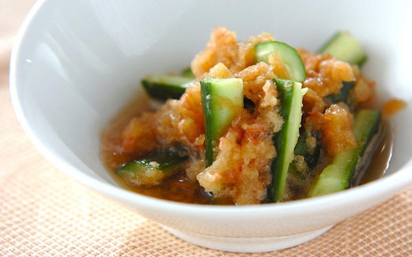ブリのさわやかリンゴ酢照り焼き, レンジキャベツサラダ, キュウリのリンゴ酢和え, リンゴとハムのサラダ