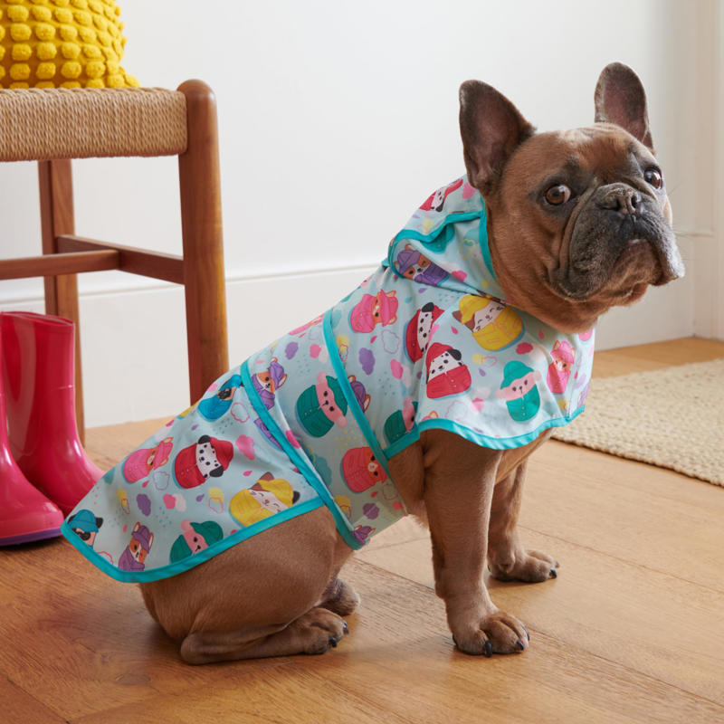 Connor The Cow Pet Hoodie, Beula Octopus Pet Bed, Cam The Cat Lick Mat, Halver Corgi Bed, It’s Raining Squish Pet Raincoat , Squishmallows Chew Mees 5-Pack, Reginald Corgi with Red Bandana