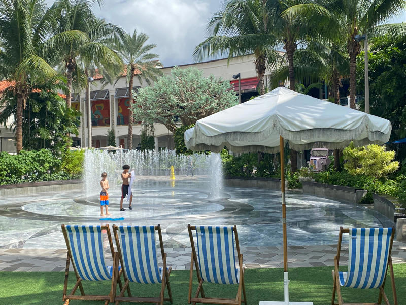 CityPlace: A changing downtown West Palm Beach destination, Hours and foot traffic for shopping district, Dining and retail offerings at CityPlace, Parking and getting there, What's on the horizon for CityPlace