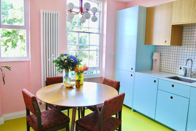 Kitchen Cabinet Cut-Outs Are the Retro Trend I'm Loving Right Now, How DIYers Have Created the Kitchen Cabinet Cut-Out Look, How Renters Can Get the Cut-Out Look, Further Reading
