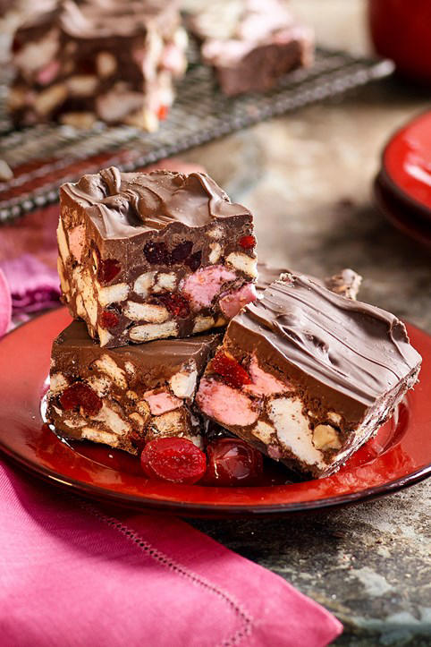 32 easy Christmas recipes for your next festive celebration, Salads that are easy to prep ahead, Easy mains to make the day before, Easy Christmas desserts to make in a flash