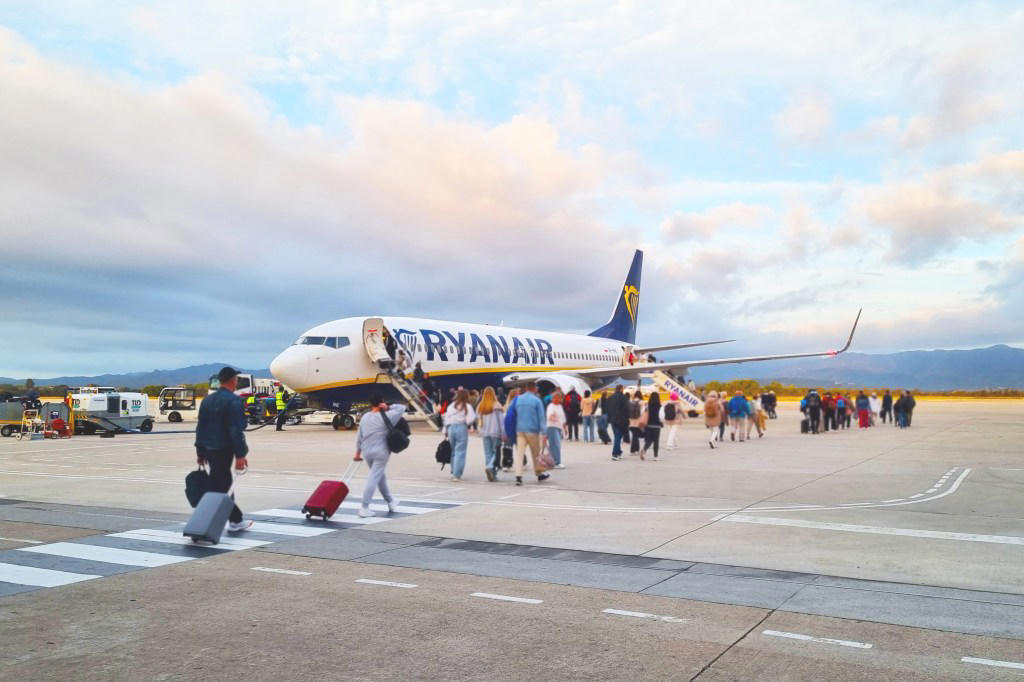 Major airlines ban common item on flights — don’t get caught out