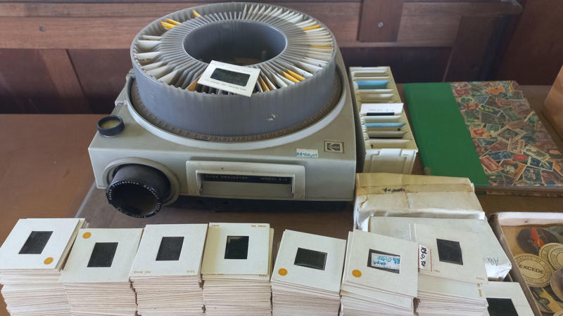 Airequipt Slide Projector Value Beyond The Price Tag, Kodak Carousel 4200 Slide Projector, Vivitar 3000AF Slide Projector, Leitz Pradovit 250 Slide Projector (Leica), Bell & Howell TDC Headliner Model 303, Kodak Ektagraphic III Slide Projector, Sawyer’s Rotomatic 700, Polaroid 35mm Slide Projector, Minolta Mini-35 Slide Projector, GAF 35mm Slide Projector (Model 1680), Kodak Cavalcade 510 Slide Projector, Airequipt Slide Projector, Elmo Slide Projector, Hanimex Slide Projector (Various Models), Kindermann Slide Projector, Gnome Slide Projector, Argus Slide Projector, Kodak Ektapro Ektagraphic Slide Projector, Vivitar Slide Projector 1980s Model, Leica Projector (Early Models), Bell And Howell Slide Projector 1950s–60s Models, Bauer Slide Projector (Vintage), Keystone Slide Projector, Bausch & Lomb Slide Projector