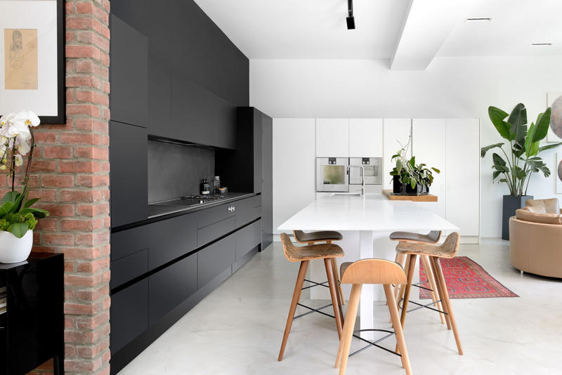 The black-and-white kitchen, 12 Black-and-White Kitchens That Serve Up Timeless Glamour, The laundry room, The primary bathroom, The dog room, Outdoor amenities