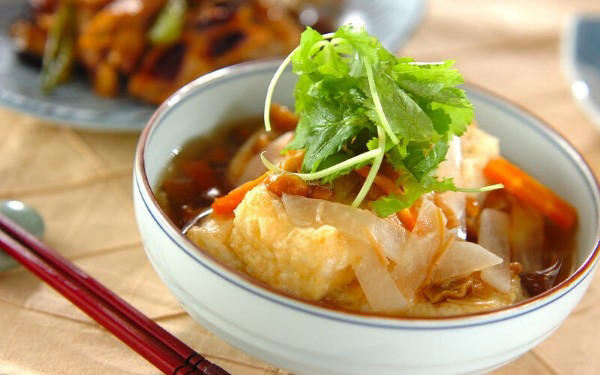 ナメタケの卵焼き, 豚ひき肉とナメタケの蒸しもの, ナメコあんかけ揚げ出し豆腐, ニンジンとツナのナメタケ炒め, ナメタケキュウリ, 塩もみ大根のナメタケ和え, エノキとナメタケの和え物