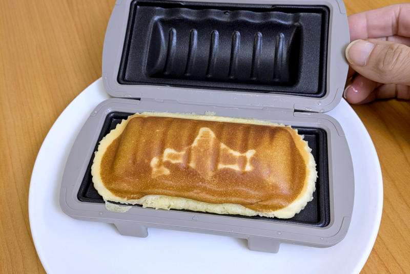 ・ヤマザキの3商品をホットサンドに, ・フレンチトーストハムチーズ, ・まるごとソーセージ, ・北海道チーズ蒸しケーキ