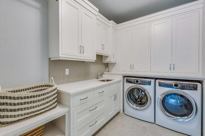 Utility Sink, Upgraded Appliances, Ample Storage, Upgraded Flooring, Folding Area, Drying Space, Pet Cleaning/Storage Space, Luxury Finishes, Laundry Chute, Maximize Lighting, About the Experts