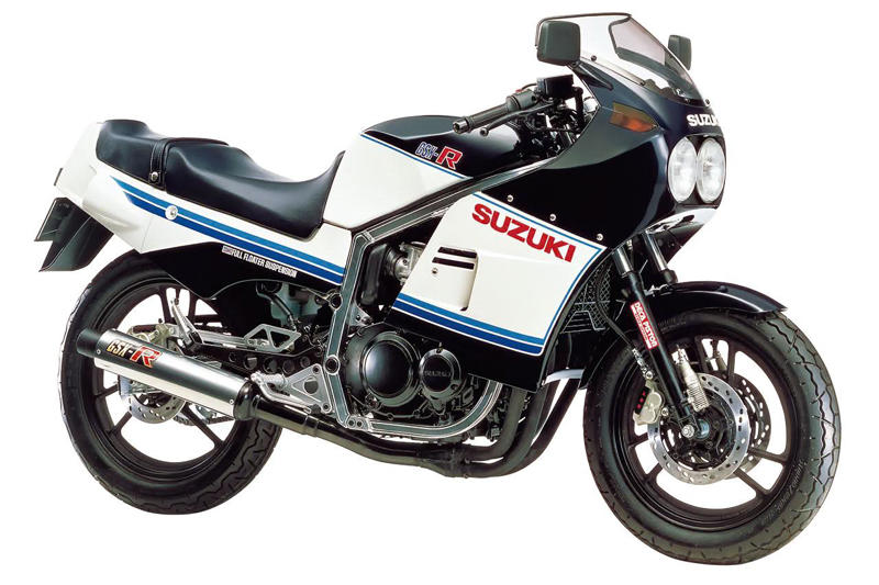 スズキ「GSX-R（GK71B）」の概要, スズキ「GSX-R（GK71B）」（1985年）の各部装備・ディテール解説, スズキ「GSX-R（GK71B）」（1984年）の主なスペック・当時価格, 関連のおすすめ記事