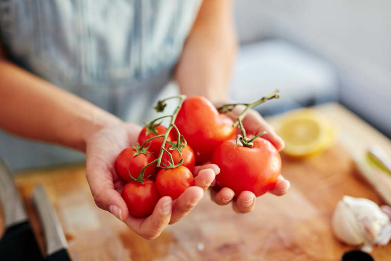 Why butter bells are suddenly back on kitchen benches, What is a butter bell?, Why some people love them – and others don’t, Do you actually need one?