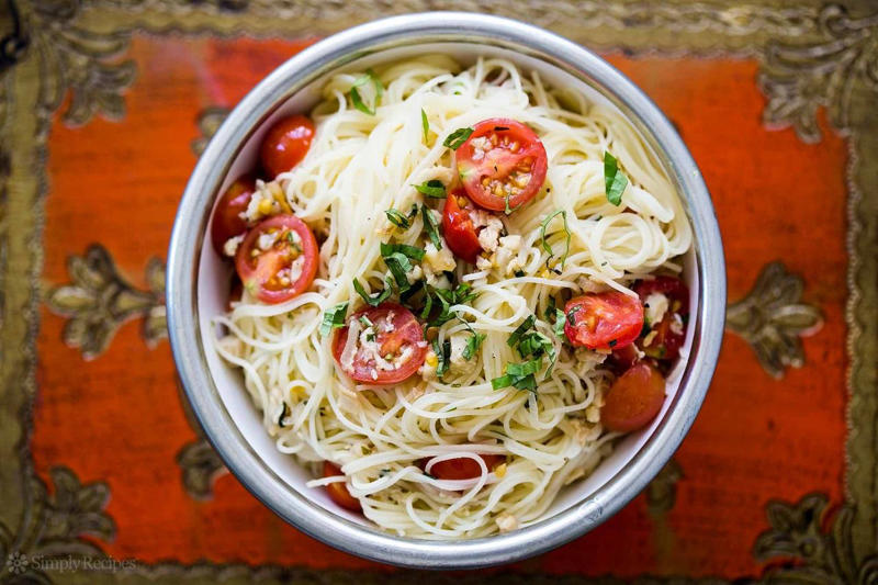 Quick Chicken Pho, Cheesy Baked Tacos, 15-Minute Dumplings with Peanut-Chili Sauce, Chicken Scampi with Angel Hair Pasta, Cauliflower Rice Bowl with Garlic Shrimp, Loaf Pan Lasagna, Smoked Salmon Pasta, Veggie Tacos, Pasta with Tuna and Capers in White Wine Sauce, Stracciatella alla Romana, Chicken Carbonara, Chinese Tomato Egg Stir Fry, Broccoli Cheddar Creamy Beans, Broccoli Pesto Pasta, Dumpling Bake, Classic Patty Melt, Midnight Pasta, Shrimp Risotto, Angel Hair Pasta with Clams, Cherry Tomatoes, and Basil, Easy Pork Bánh Mì, Creamy Cavatappi