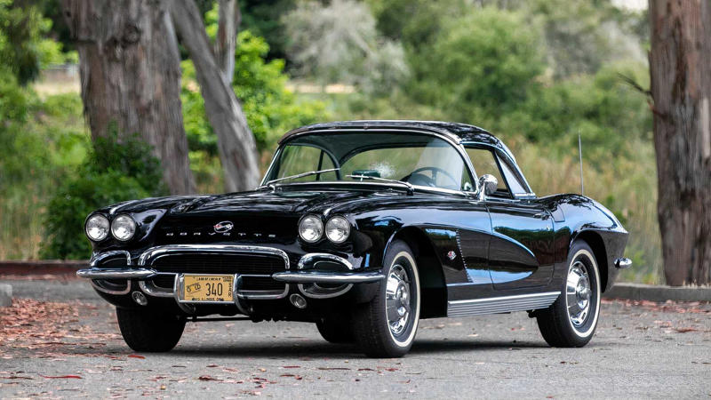 Many Engines Have Stayed In Production For Decades , The Chevrolet Small-Block V8 Is An Iconic Engine That Refuses To Die , It's Powered A Huge Number Of Iconic Vehicles , You Can Still Buy It Today, As A Crate Engine