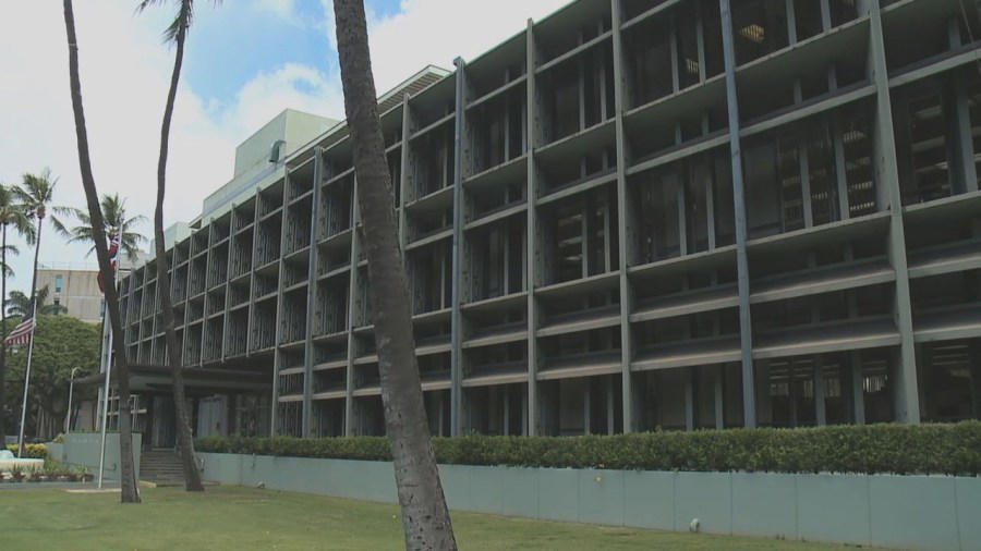 ʻIolani Palace, Honolulu Museum of Art, Royal Hawaiian Hotel, Halekulani, Alexander and Baldwin Building, Liljestrand House, Board of Water Supply Building, IBM Building, East West Center, Hawaiʻi State Capitol, Our picks