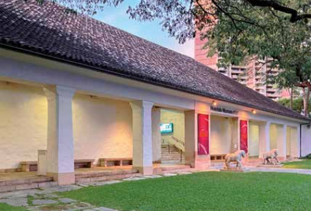 ʻIolani Palace, Honolulu Museum of Art, Royal Hawaiian Hotel, Halekulani, Alexander and Baldwin Building, Liljestrand House, Board of Water Supply Building, IBM Building, East West Center, Hawaiʻi State Capitol, Our picks