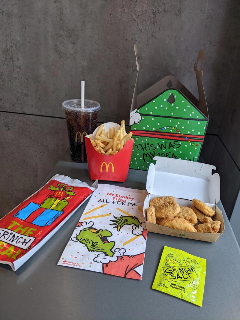 So… what is the grinch meal?, Fun fact: you have two entrée options , First impressions, Taste test, The socks: a festive freebie with big Grinch energy, How long is the McGrinch Meal available?, Final thoughts