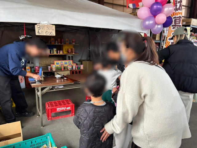 ・歩いた方が早かった, ・どことなく漂う昭和感, ・屋台に大人も夢中, ・フードロスから年末のまとめ買いにも