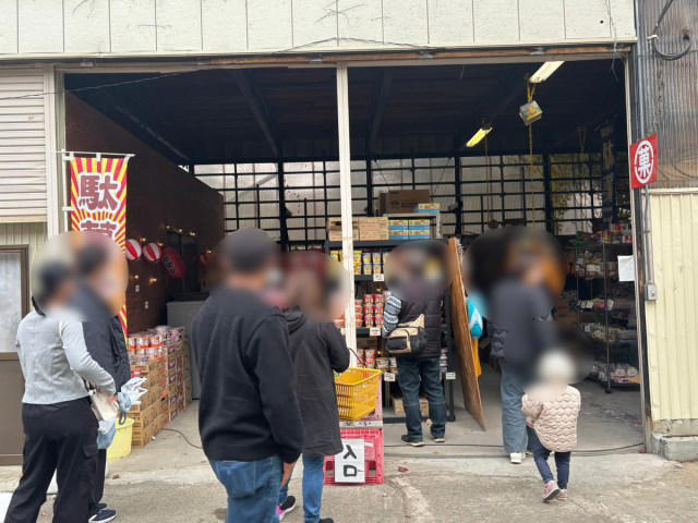 ・歩いた方が早かった, ・どことなく漂う昭和感, ・屋台に大人も夢中, ・フードロスから年末のまとめ買いにも