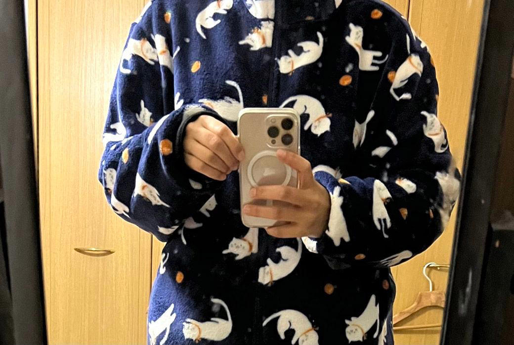 スーパーで買えるフリース、なぜ人気なのか？, 絶妙な「ダサかわいい」の塩梅, 過去には「城」や「ドクロ」などの柄も！, 暮らしに寄り添った設計のフリース, 今後は「ついで買い」から「指名買い」へ, 東京進出でトライアルのアパレルはどう変わるか！？