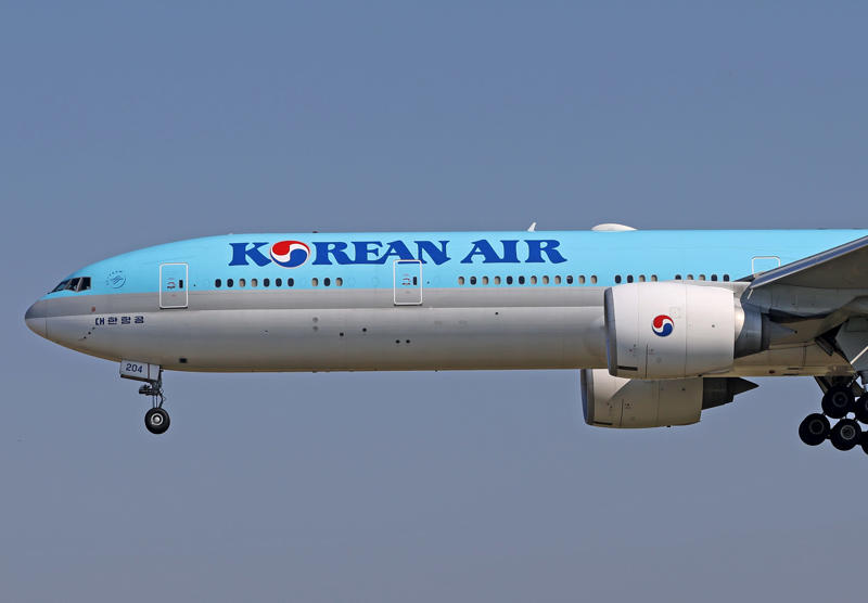 Korean Air Aer Lingus, Air Baltic, Air Busan, Air France, Air New Zealand, Air Seoul, British Airways, Emirates, FlyDubai, Korean Air, Qatar Airways