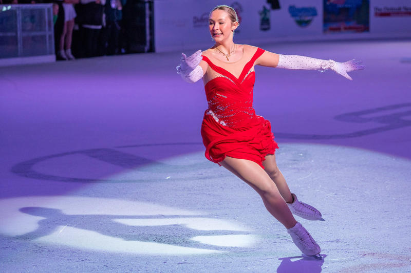 Best Ice Skating Rink, Best Holiday Historic Home Tour, Best Zoo Lights, Best Holiday Parade, Other categories with Michigan winners