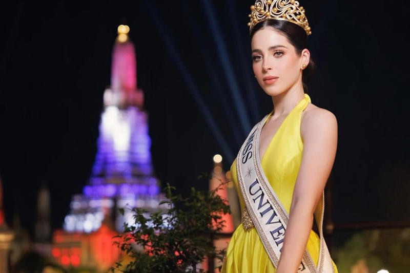 If she resigns, who gets her crown? Will Mexico lose Miss Universe after all?, Calls to give up the crown, Was there fraud in his election?, Accusations against Fatima's family, If she resigns, who gets her crown?, Veena Praveenar would get the title, The first runner-up would take her place, Or would the crown return to Miss Universe 2024?, Fatima does not intend to give up her crown, 'I deserve this crown and I deserve this sash', She worked for this crown, Years of preparation, Fatima thinks it would be unfair, Difficult times, 'Of course it hurts, because they're attacking my family'